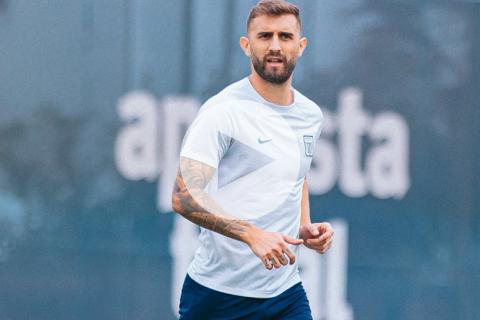 Peruzzi: "Perder o empatar duele, pero el futbol tiene estas cosas y hay que darle vuelta a la página"
