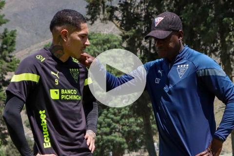 (VIDEO) Paolo Guerrero tuvo su primer entrenamiento con LDU