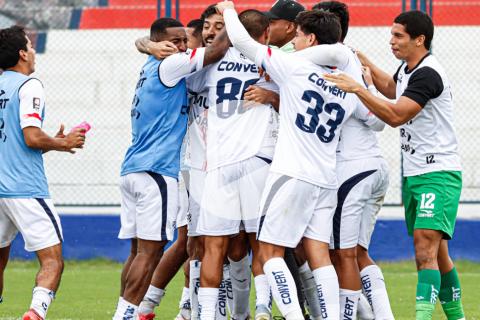 San Martín venció a Los Chankas en el último minuto