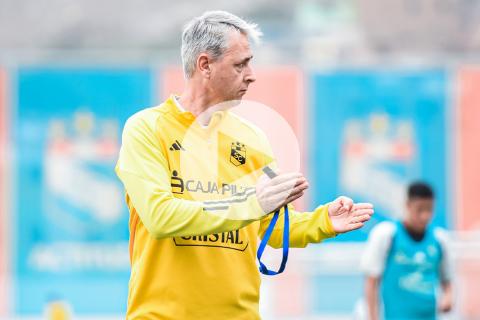 Nunes: “Neutralizamos casi todo el tiempo al equipo de Alianza”