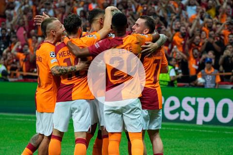 (VIDEO) Galatasaray venció a Molde FK y se metió a fase de grupos de la Champions League