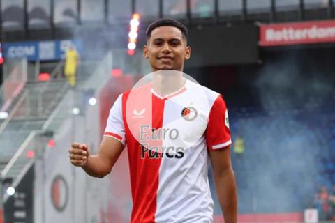 Marcos López anotó en amistoso del Feyenoord