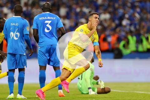 (VIDEO) Cristiano anotó doblete ante Al Hilal y logró su primer título con Al Nassr