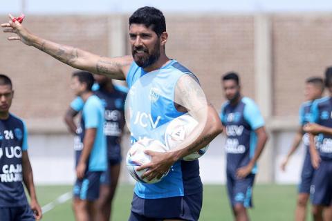 Abreu: “Me parece que perdimos bien, encontraron su forma de jugar en el partido”