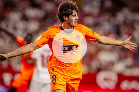 (VIDEO) Valencia derrotó a domicilio al Sevilla