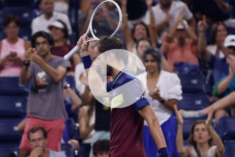 Medvedev dejó en el camino a Alcaraz y alcanzó la final del US Open
