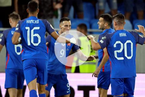 (VIDEO) Eslovaquia 'madrugó' y goleó al Liechtenstein