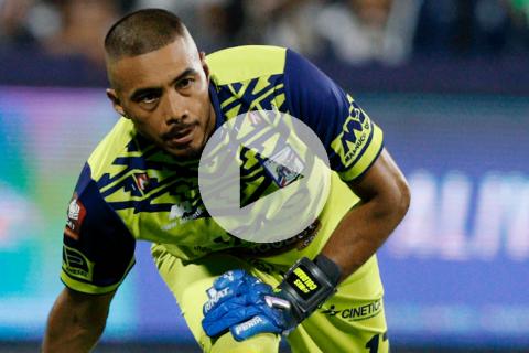Heredia: “El árbitro me dice en el segundo gol que iban a calibrar el VAR”