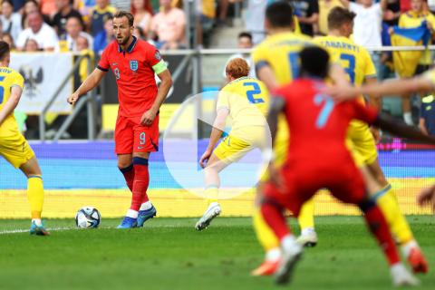 (VIDEO) Inglaterra igualó a uno en su visita a Ucrania