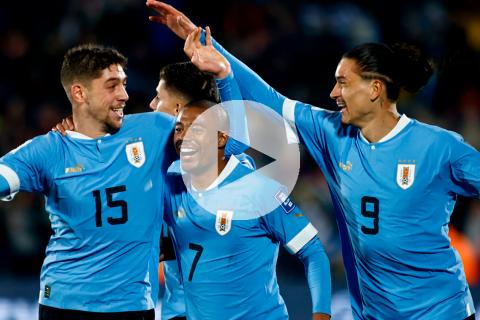 🔴#ENVIVO | Uruguay derrota a Chile en Montevideo