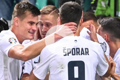(VIDEO) Eslovenia goleó y dio un gran paso a la 'Euro' 2024