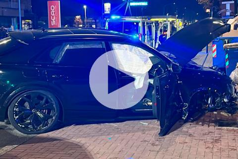 (VIDEO) Salió ileso: Mario Balotelli sufrió duro accidente