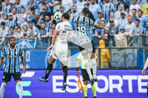 (VIDEO) Gremio cayó ante Corinthians y no pudo trepar a la cima del Brasileirao