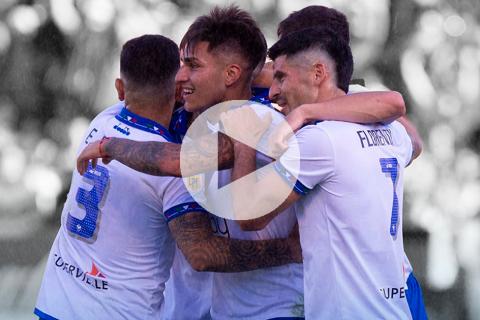 (VIDEO) Vélez Sarsfield venció a Colón y aseguró su permanencia en primera