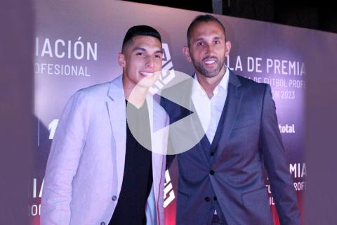 Serna: "Hernán (Barcos) es un referente e ídolo para mí, y ahora aprenderé mucho más de él"