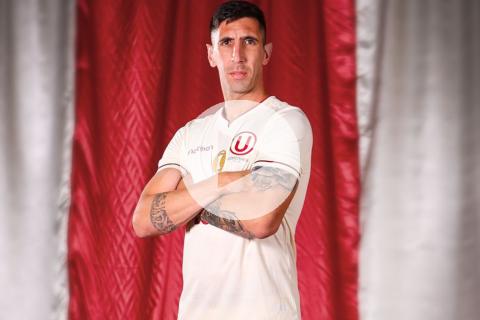 (VIDEO) Universitario oficializó la incorporación de delantero Diego Dorregaray