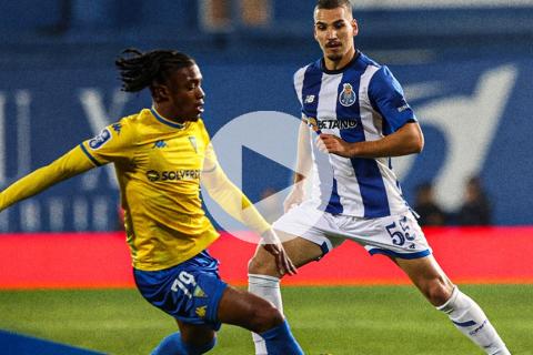 (VIDEO) Porto debutó y fue eliminado en la Copa de la Liga de Portugal