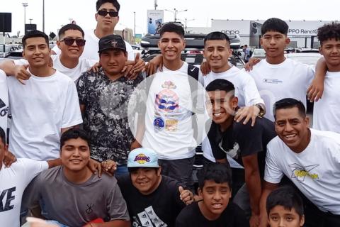 (QUISPE) Piero Quispe partió rumbo a México para pasar exámenes médicos en Pumas