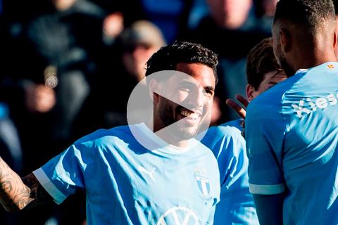 (VIDEO) ¡Gol peruano! Sergio Peña anotó en triunfo del Malmö