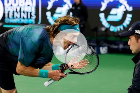 (VIDEO) Rublev perdió los papeles y fue descalificado de Dubái