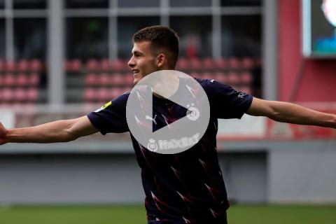 (VIDEO) Rodrigo Vilca se quedó entre los suplentes en derrota sobre la hora del Vozdovac