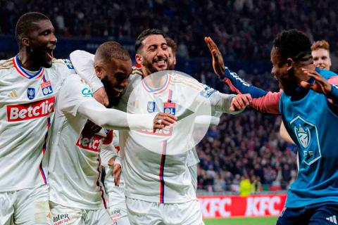 (VIDEO) Lyon clasificó a su primera final de Copa de Francia en 12 años