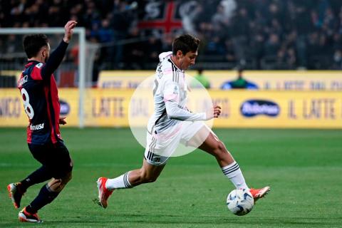 (VIDEO) Lapadula se quedó en el banco en el empate de Cagliari ante Juventus