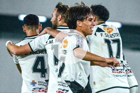 (VIDEO) Danubio debutó con victoria frente a Rayo Zuliano en la Sudamericana