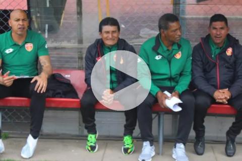 Bermúdez: "Por ahora soy entrenador de Sport Huancayo, mientras la dirigencia lo permita seguirá siendo así"
