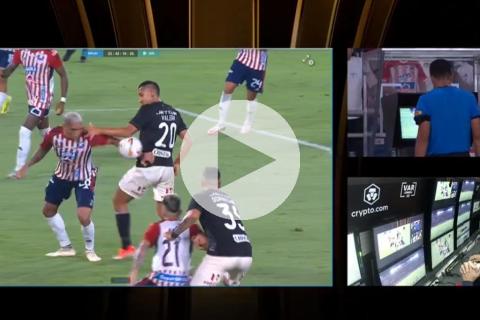 (VIDEO) VAR anuló gol de Alex  Valera ante Junior