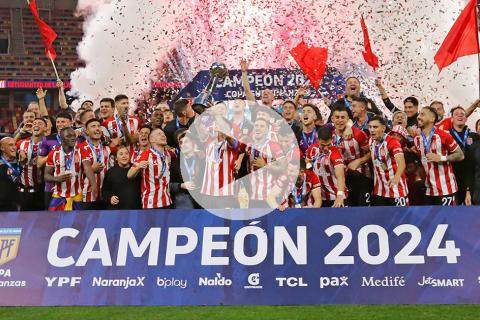 (VIDEO) Estudiantes venció a Vélez en penales y se coronó campeón de la Copa de la Liga
