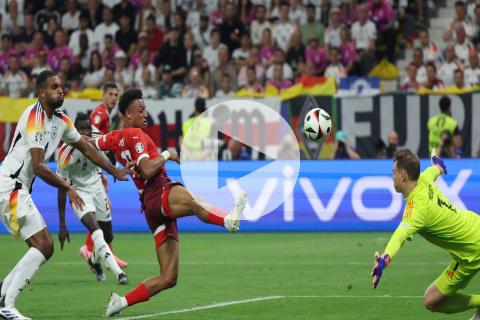 (FOTOS) ¡Agónico! Alemania igualó con Suiza sobre la hora y quedó primero en su grupo
