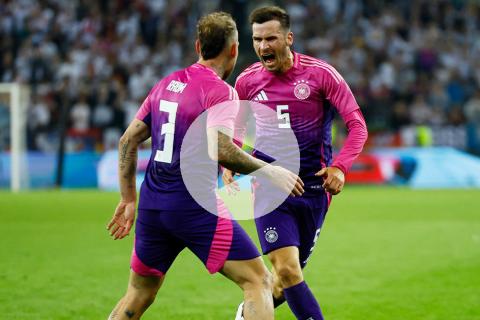 (VIDEO) Alemania remontó en el último minuto frente a Grecia