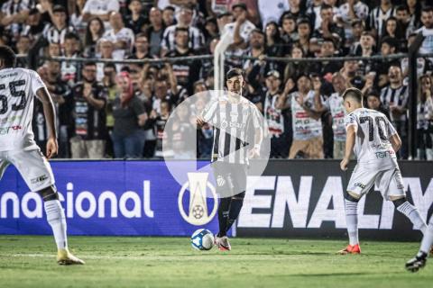 (VIDEO) Santos FC no levanta cabeza en la Serie B de Brasil