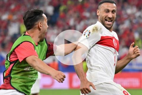 (VIDEO) Turquía ganó y eliminó a República Checa de la Eurocopa