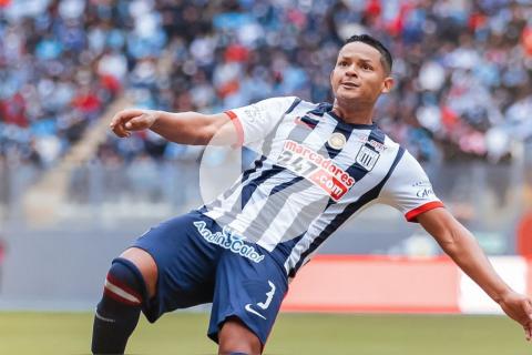 (VIDEO) Así fue la despedida de Alianza Lima a Yordy Vílchez