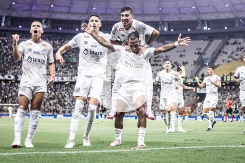 (VIDEO) Santos FC ganó y trepó a la cima del ascenso brasileño
