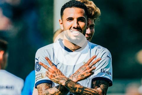 (VIDEO) Con golazo de Sergio Peña, Malmö venció al Halmstad en liga sueca