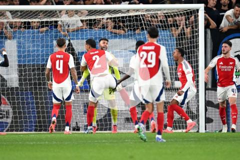(VIDEO) Atalanta, erró un penal, e igualó ante Arsenal