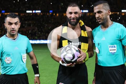 (VIDEO) Karim Benzema brilló en el 7-1 sobre Al Wehda