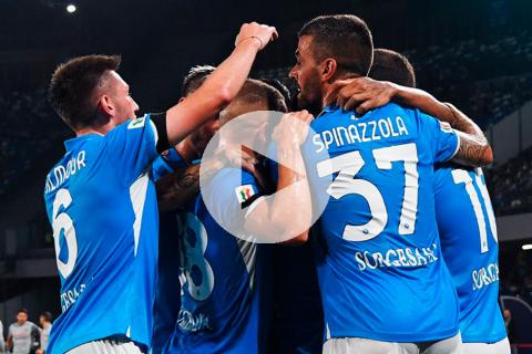 (VIDEO) Napoli goleó a Palermo y se metió a octavos de final de la Copa Italia