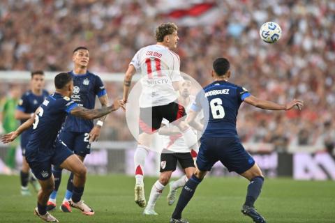 (VIDEO) River cayó ante Talleres y se alejó de la cima en Argentina