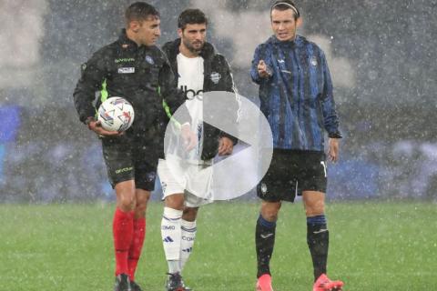 (VIDEO) Duelo entre Atalanta y Como fue suspendido por intensa lluvia