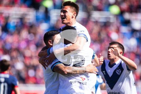 (VIDEO) Vélez venció a San Lorenzo y se afianzó en la cima de Argentina