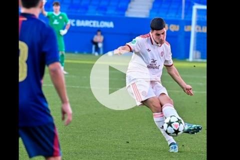 (VIDEO) Peruano Chávez anotó en caída del Bayern Múnich en la Youth League