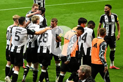 (VIDEO) Newcastle eliminó a Chelsea y avanzó a ‘cuartos’ de la Copa de la Liga