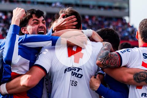(VIDEO) Nacional hizo respetar la casa ante Peñarol en el clásico uruguayo
