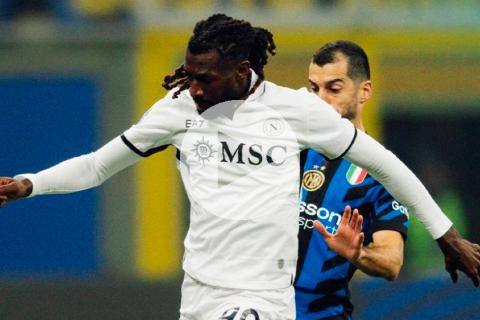 (VIDEO) Napoli igualó ante Inter Milan en casa y sigue en la cima de la Serie A