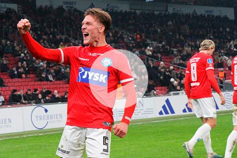 (VIDEO) Oliver Sonne anotó en empate de Silkeborg ante AGF