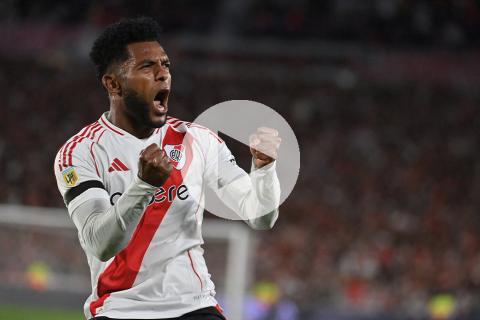 (VIDEO) River Plate goleó a Rosario Central y clasificó a la Copa Libertadores